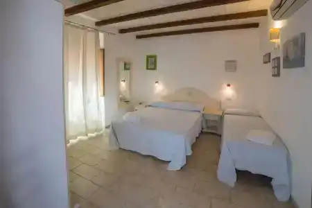 Domus Olbia Inn - 13