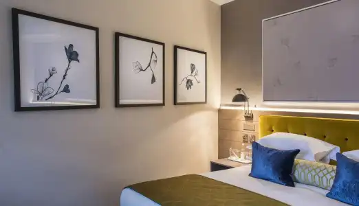 Sloane Place - 26