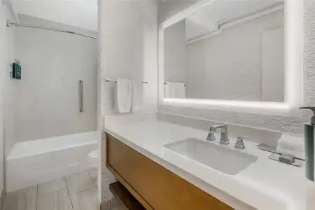 DoubleTree by Hilton Spokane City Center - 92
