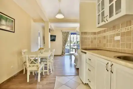 Marinero Apartments - 214