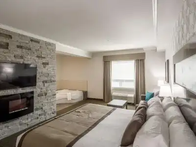 Ramada by Wyndham Revelstoke - 27