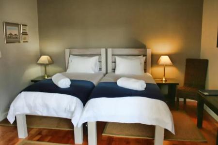 Cornerstone Guesthouse - 26