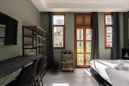 Residence Suites - 65