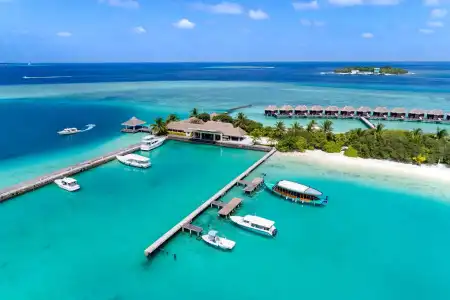 Sheraton Maldives Full Moon Resort & Spa - 34