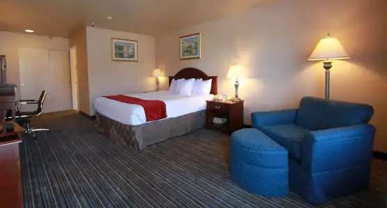 Best Western Surf City - 29