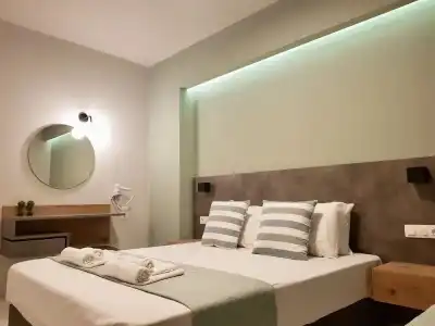 George Apartments - 4