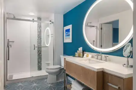 DoubleTree Suites by Hilton Naples - 9