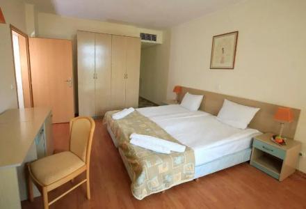 Grand Nirvana - All Inclusive & Free Beach Access - 34