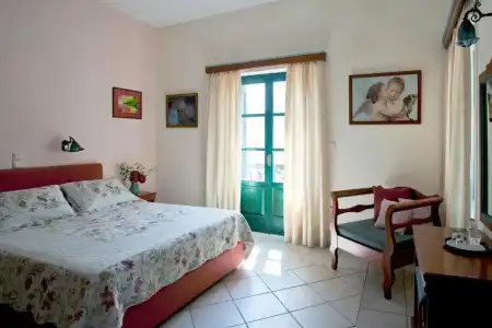 HORA SUITES - 37