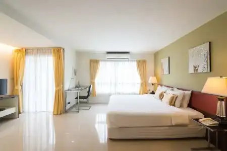 Beyond Suite - 39