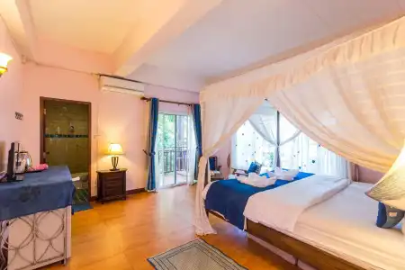 Changmoi House (Little Village) - 121