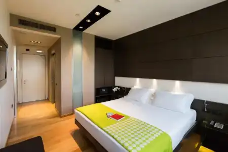 Best Western Plus The Hub - 58