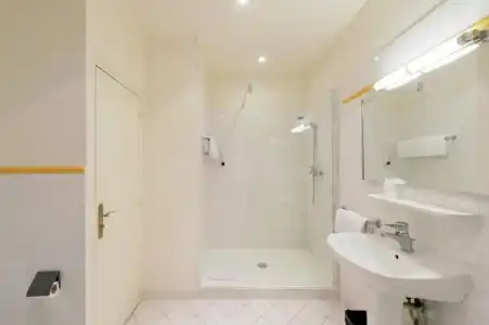 Hôtel Richmond - 89