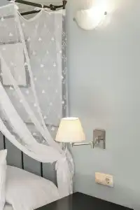 Aerinon Guesthouse - 28