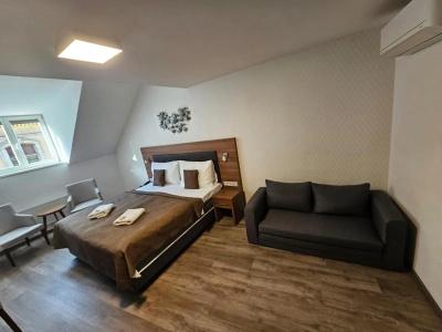 Prague Star - 27