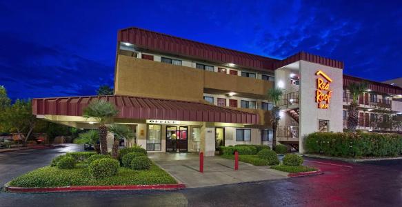 Red Roof Inn Corpus Christi South - 16