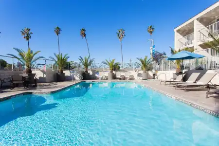 Hilton Garden Inn Marina Del Rey - 48