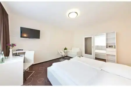Garner Berlin Ku´Damm by IHG - 85