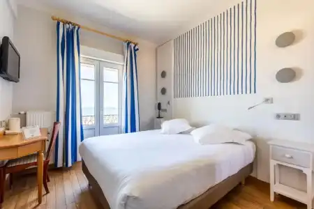 Kyriad Saint Malo centre Plage - 246