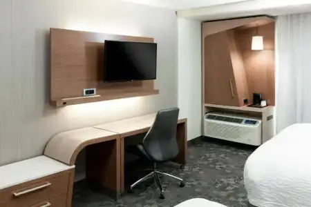 Courtyard by Marriott Fort Worth at Alliance Town Center - 33