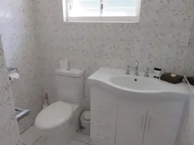 Airlie Beach Apartments - 7