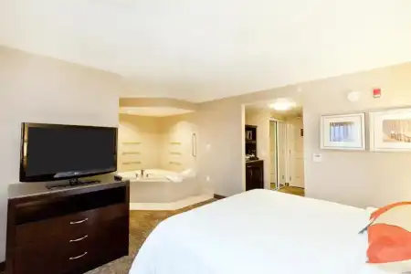 Hilton Garden Inn Toronto/Brampton - 54