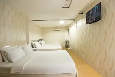 Saigon Charm - 76