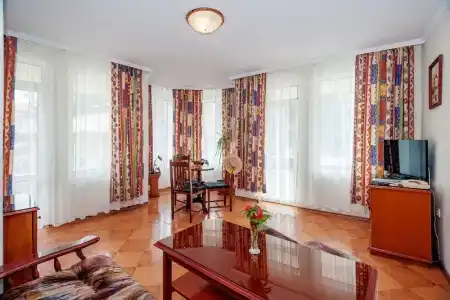 Villa List - 105