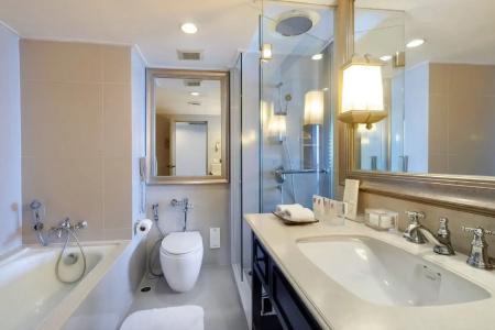 Dusit Thani - SHA Extra Plus - 8
