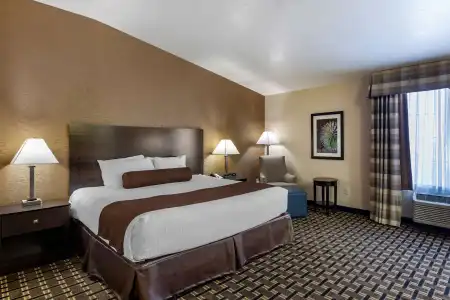 Best Western Plus Las Vegas West - 81