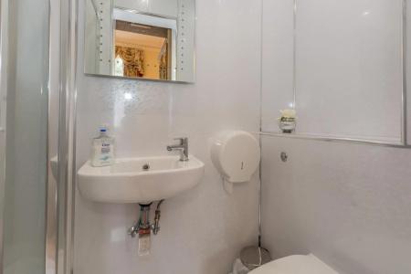 Menzies Guest House - 13