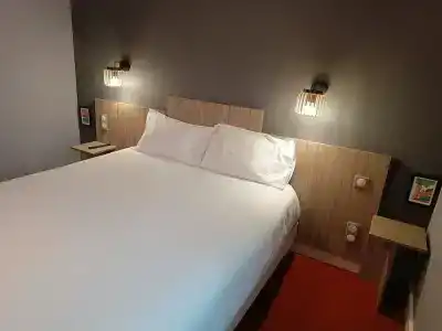 Contact Hôtel des Deux Moulins Limoges - Proche de la gare - 117
