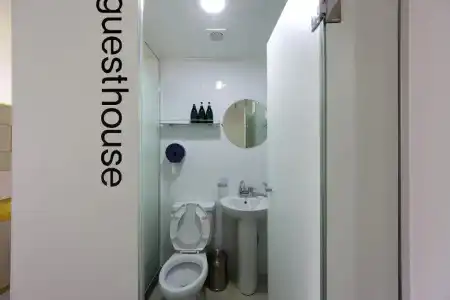 24 Guesthouse Myeongdong Town - 40