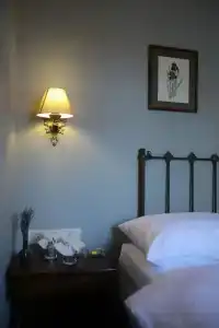 Podemos Otel - 18