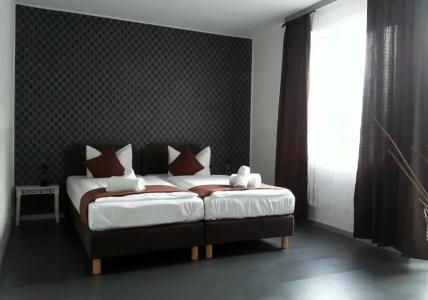 Lieth-Hotel-Grünreich - 73