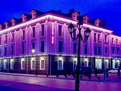 Optima Collection Kamianets-Podilskyi - 9