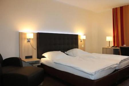 Sonderfeld - 26
