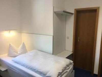 & Restaurant Park Cafe ISA - 60