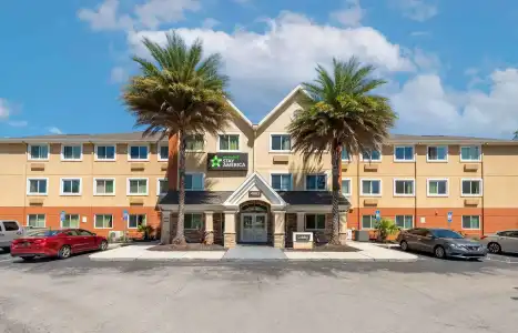 Southpoint Suites - 0