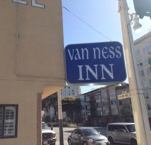 Van Ness Inn - 22