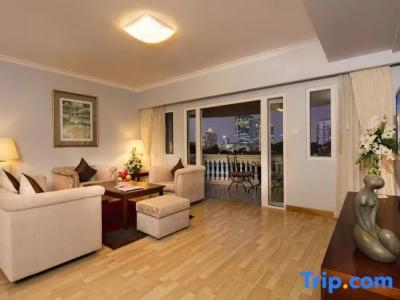 Norfolk Mansion Luxury Serviced Apartment - 194