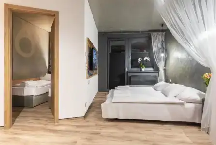 Onyx Luxury - 43