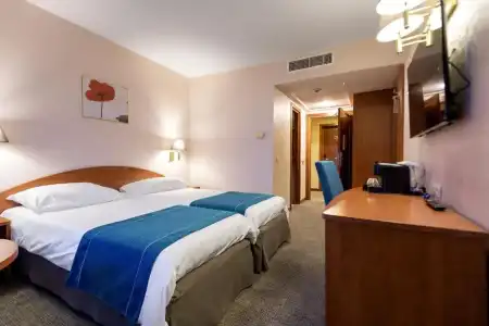 Ramada by Wyndham Bucharest Parc - 30