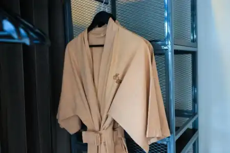 Wealth Boutique - 175