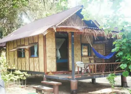 Bamboo Bungalows - 11
