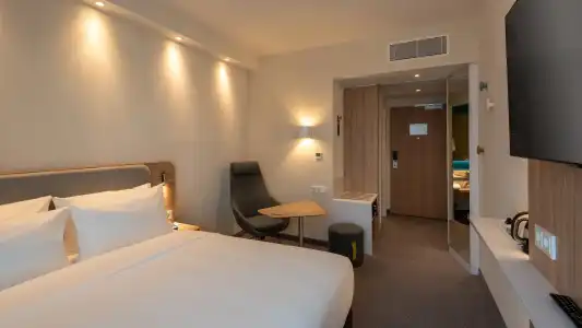 Holiday Inn Express Munich North by IHG - 5