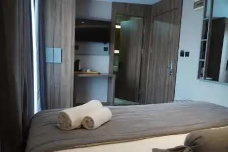 Best House - 40