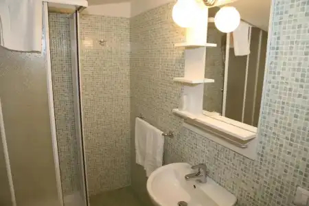 Via Mameli 5 Inn - 46