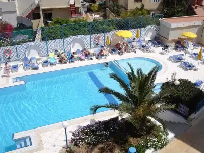 Club Salina Warhf - 18