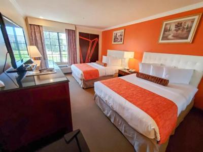 Howard Johnson by Wyndham Pasadena - 23